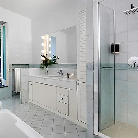 Oriana Relais فندق مبيت وإفطار 4*