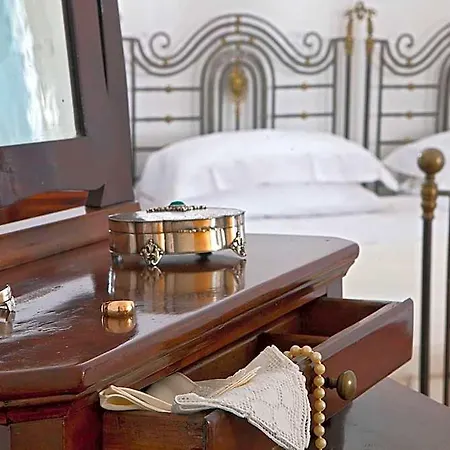 Oriana Relais فندق مبيت وإفطار