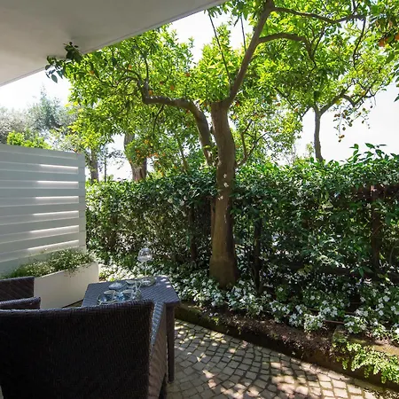Alojamento de Acomodação e Pequeno-almoço Oriana Relais 3*